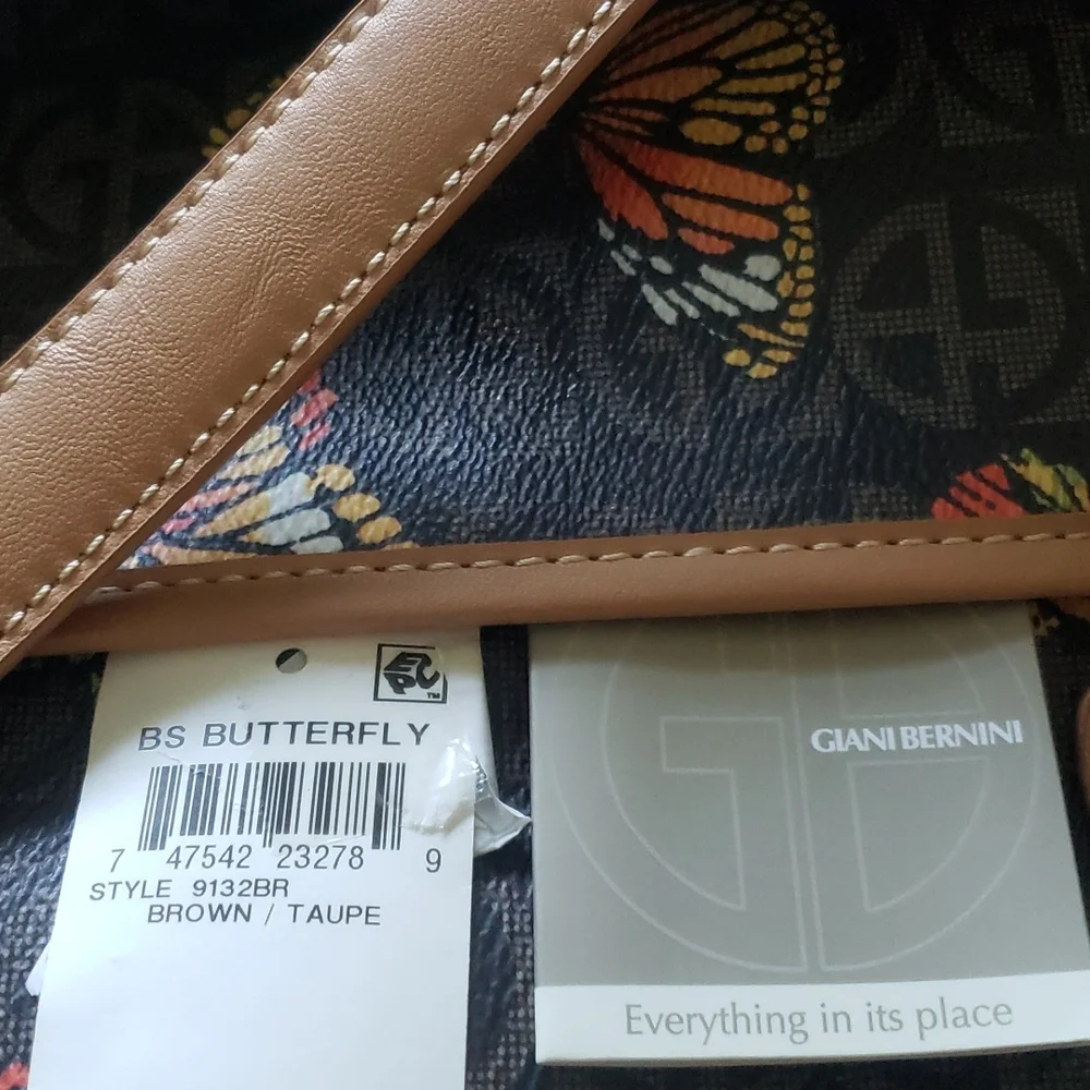 Gianna Butterfly 🦋 Purse 👜 - Picture 12 of 17